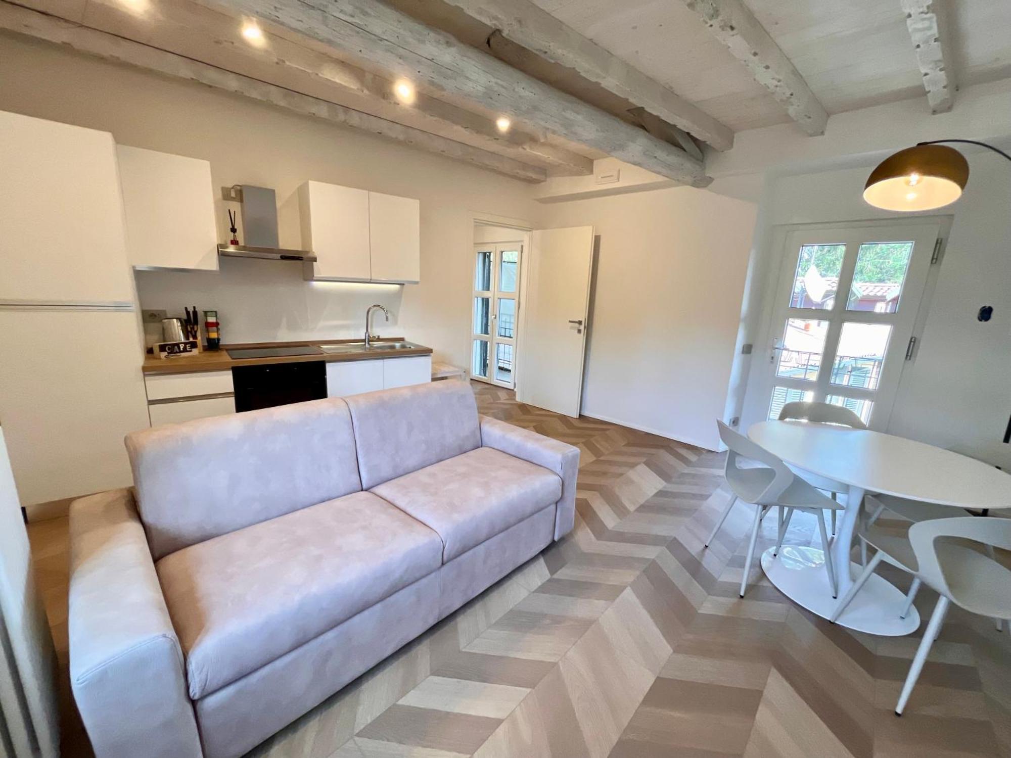 Lameca Bergamo Apartment ภายนอก รูปภาพ