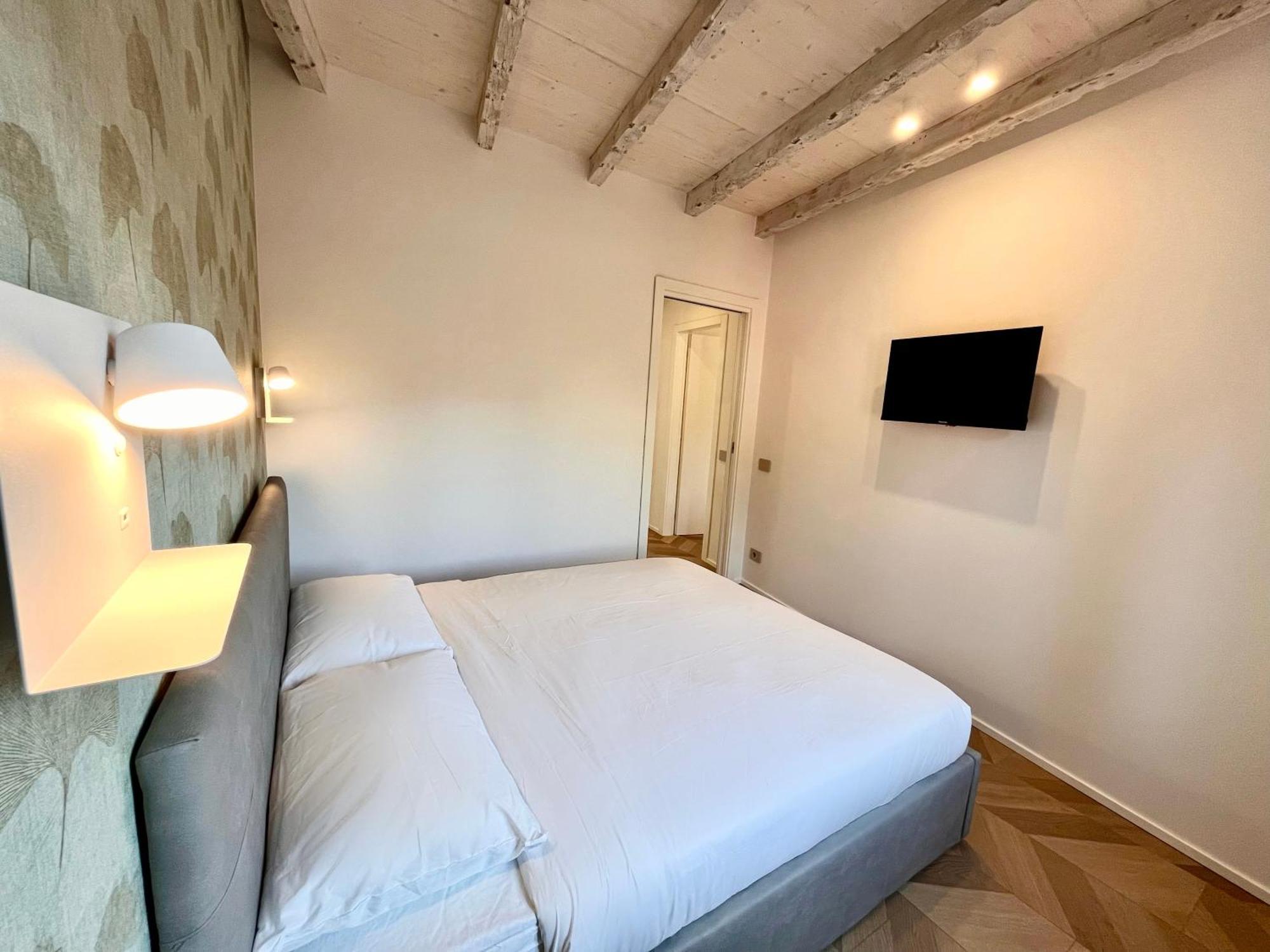 Lameca Bergamo Apartment ภายนอก รูปภาพ